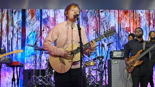 Ed Sheeran surprises college students, performs alongside them