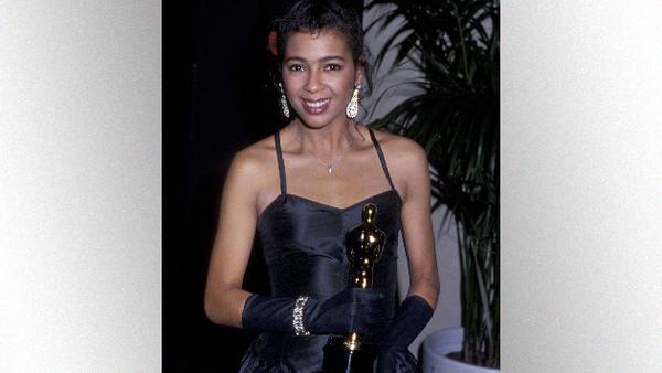 Oscar-winning 'Fame' and 'Flashdance' singer/actress Irene Cara dead at 63