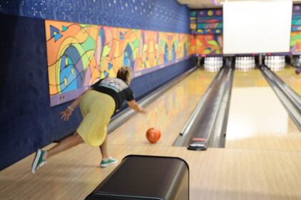 WWRM Magic 94.9 The Back To School Bowl for Teachers