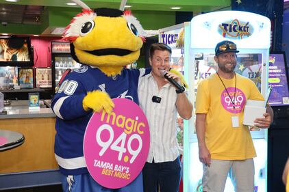 WWRM Magic 94.9 The Back To School Bowl for Teachers