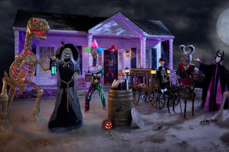 Skelly Season Comes Early with Home Depot’s Halfway Halloween Sale 👻