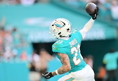 NFL Tampa Bay Buccaneers vs Miami Dolphins
