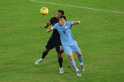 USMNT Uruguay Raymond James Stadium Ray Jay