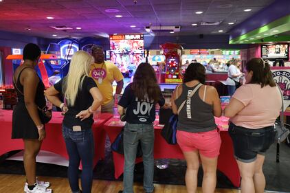 WWRM Magic 94.9 The Back To School Bowl for Teachers